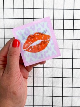 Preview: Flippatch - das aufnähbare Wackelbild-Patch - KISS ME IF YOU CAN