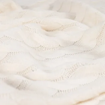 Preview: Strickstoff„Nordic Cable Matilda“ – Zopfmuster,  ecru