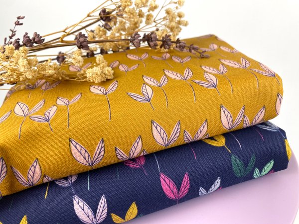 Canvas Dancing Leaves by Emjo Design, senf