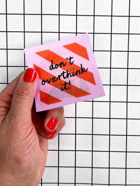 Flippatch - das aufnähbare Wackelbild-Patch - DON'T OVERTHINK IT