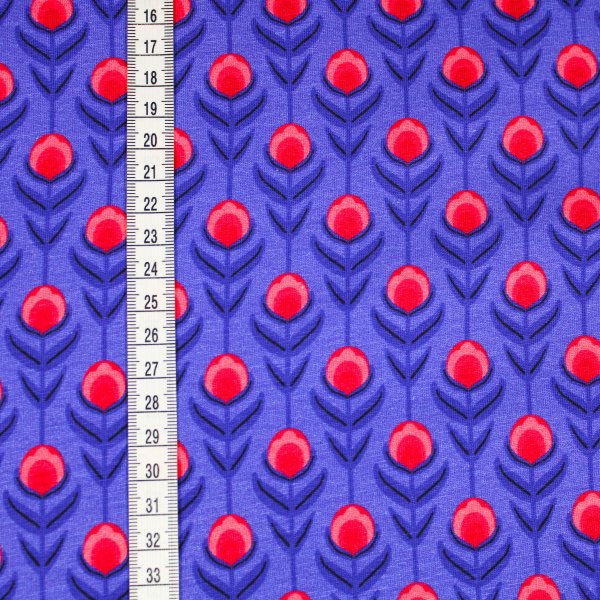 Baumwolljersey rote Blumen auf blau-lila
